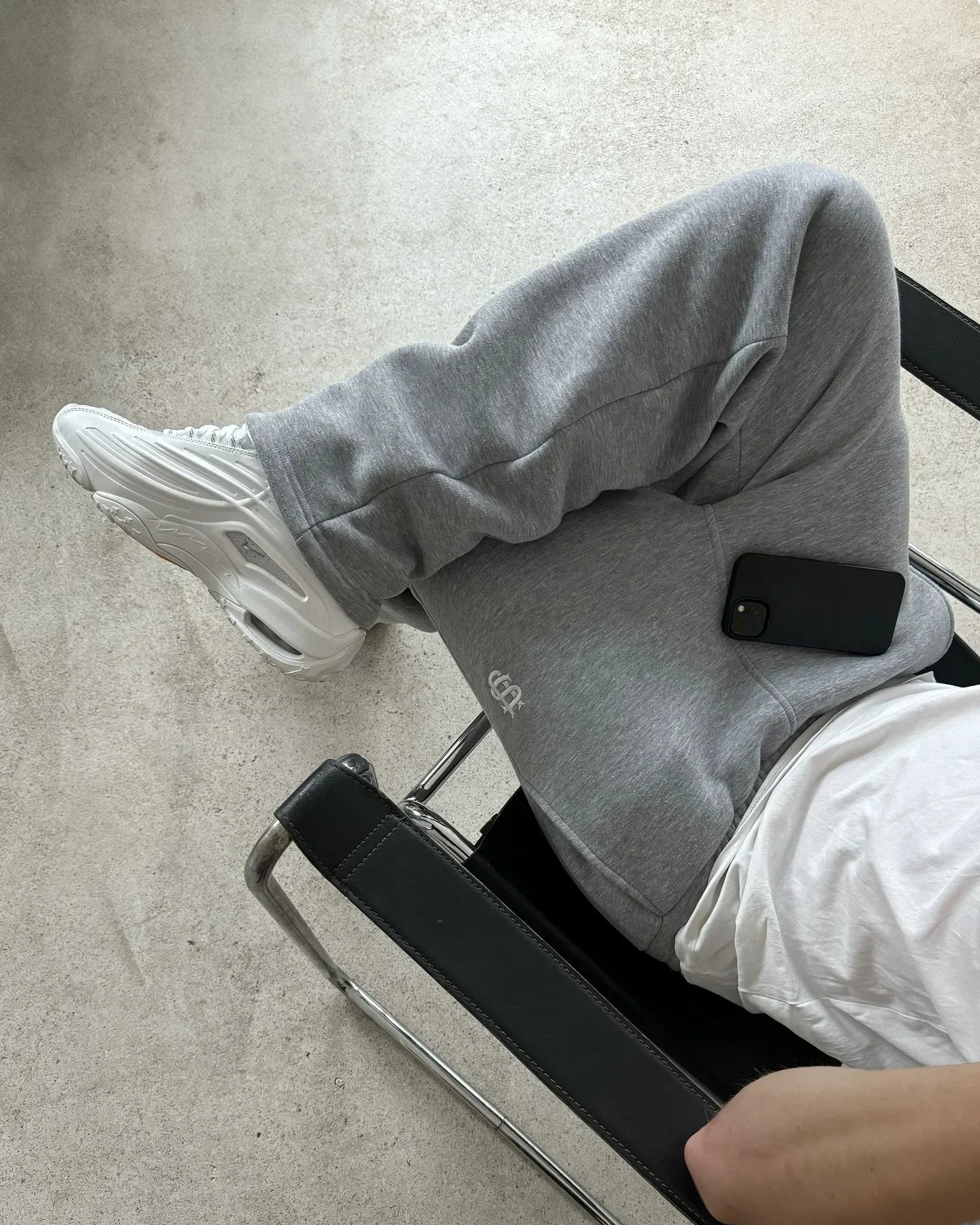 NeoFlex Y2K Embroidered Zipper Pants