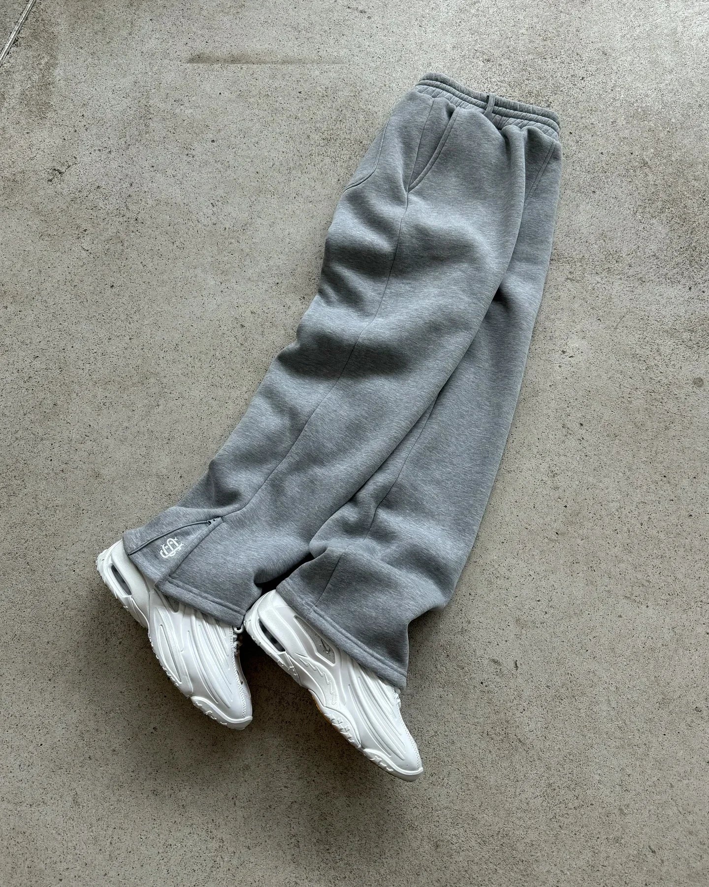 NeoFlex Y2K Embroidered Zipper Pants