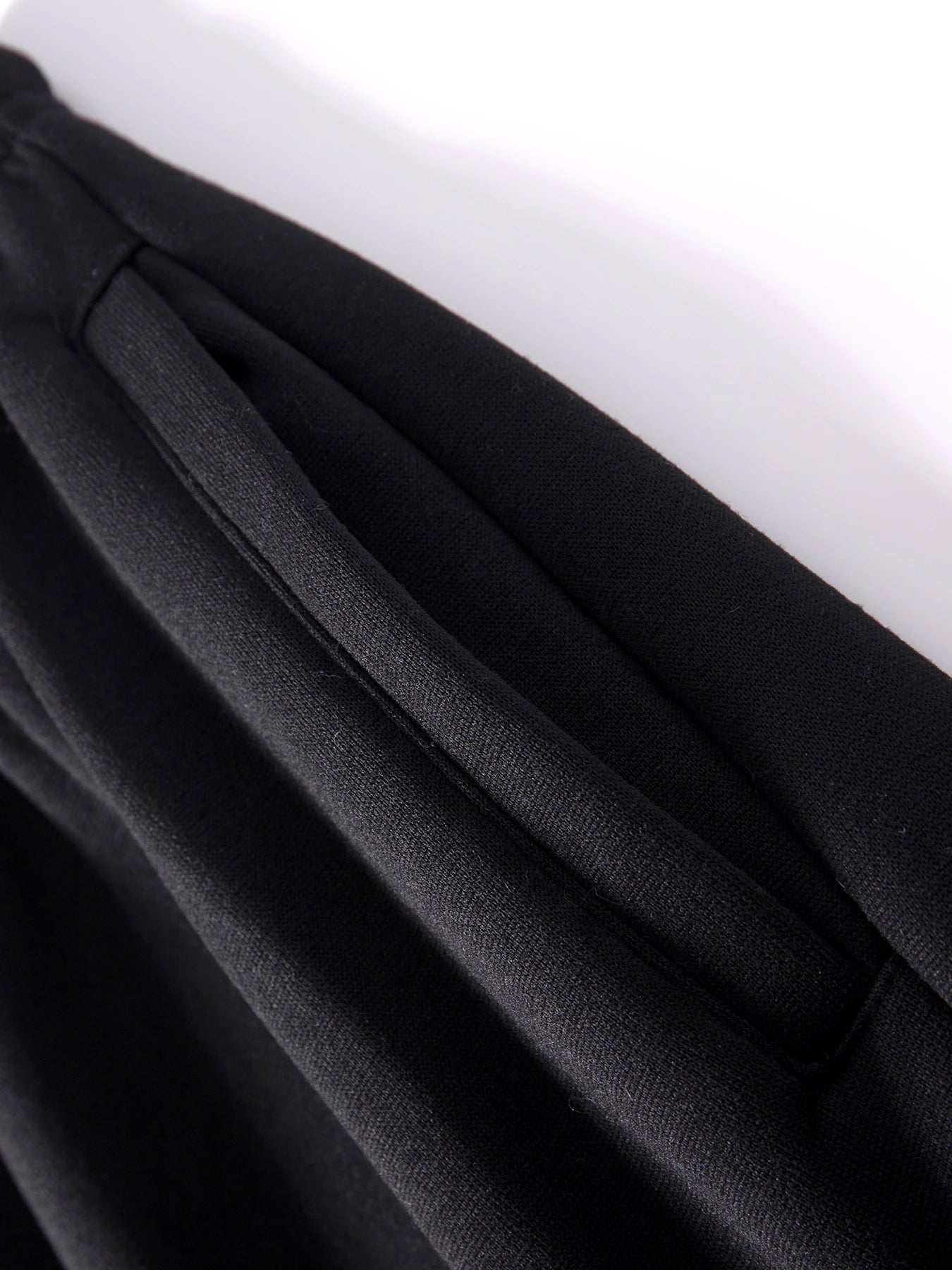 UrbanFlex Multi-Pocket Loose Fit Joggers